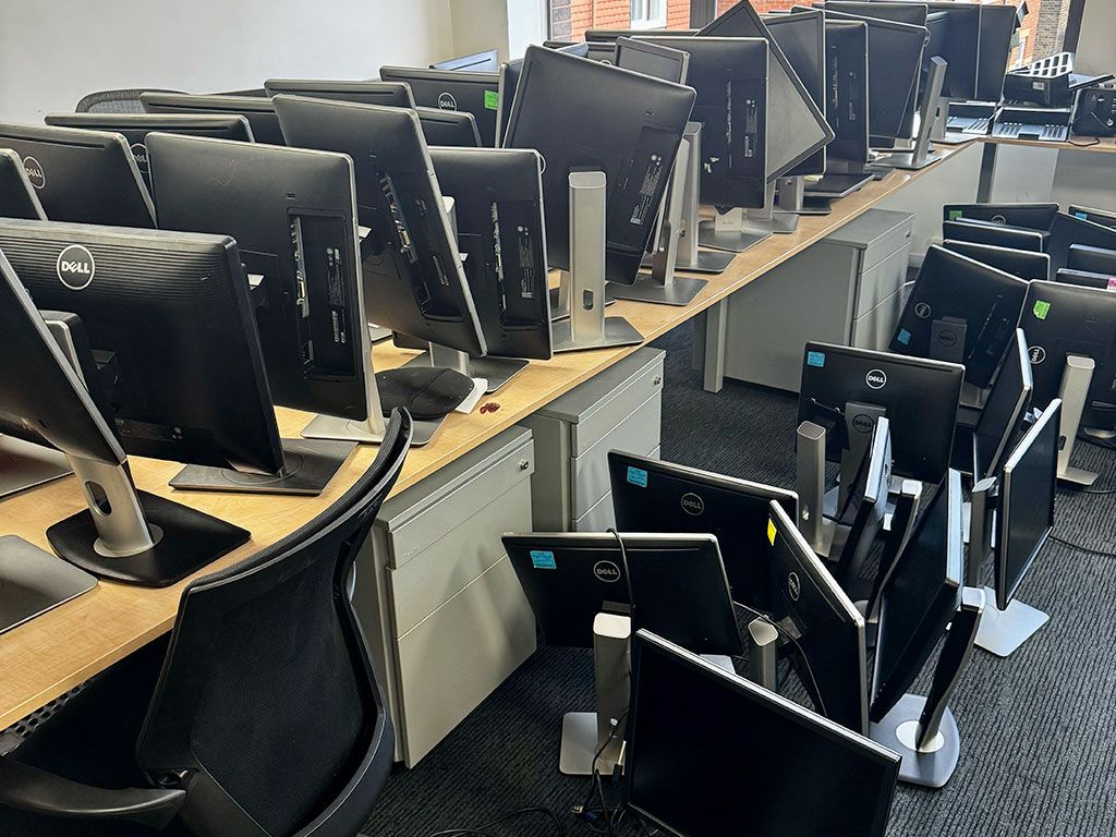 TFix vehicle collecting IT equipment